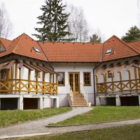 酒店 Na Jezere Horní Planá